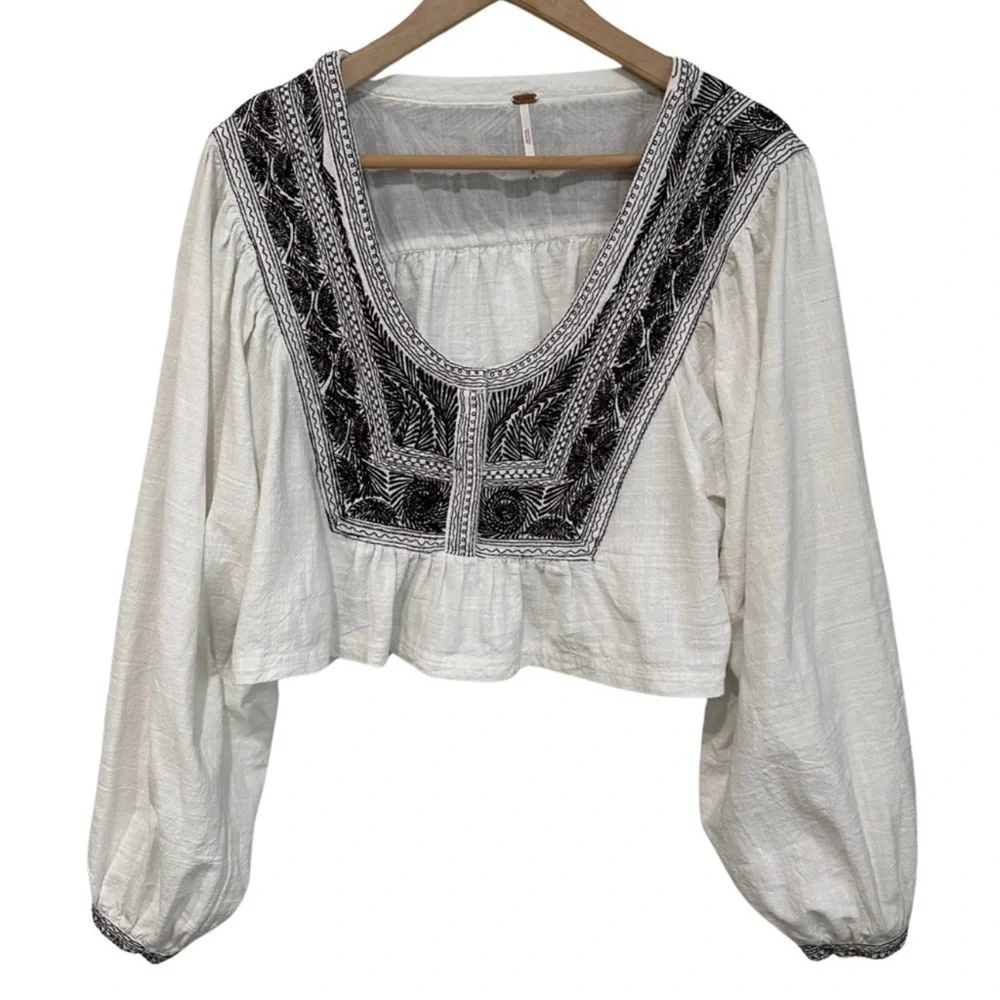 Free People Iggie Embroidered Crop Top Ivory SZ XSmall Baloon Sleeves Boho EUC